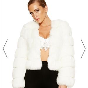NWT gorgeous white faux fur cropped jacket